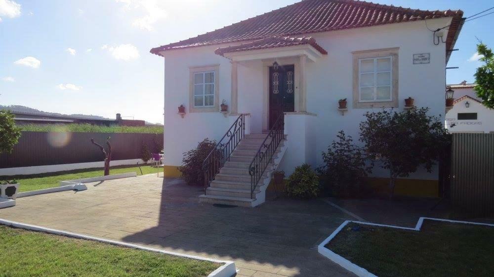 Vivenda Maria De Lourdes Holiday home *